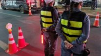 Nove motoristas são presos por embriaguez durante blitz em Cuiabá