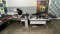 Polícia Militar desarticula quadrilha e apreende 31 armas de fogo em Várzea Grande