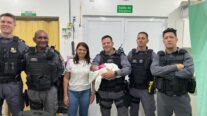 Policiais militares resgatam recém-nascida abandonada em sacola em Cuiabá