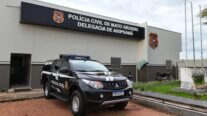 Polícia Civil prende três homens e recupera escavadeira furtada avaliada em quase R$ 1,5 milhão