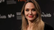 Angelina Jolie diz que EUA vivem ‘tempos difíceis’: ‘Não reconheço meu país’