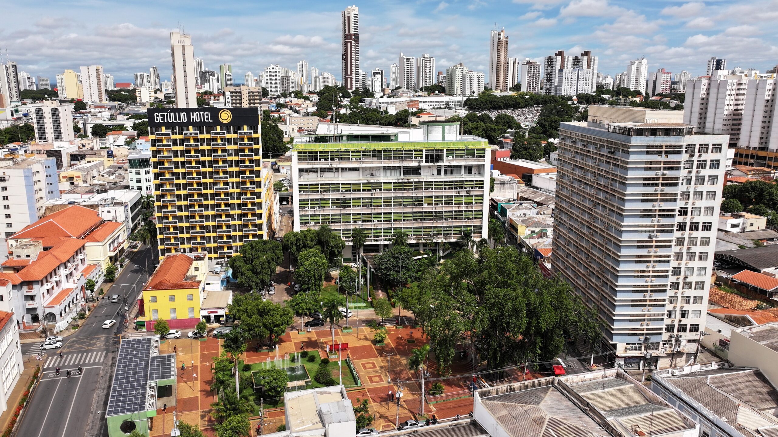 Prefeitura de Cuiabá forma comissão para alterar planta genérica de imóveis