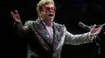 O motivo que fez Elton John pausar aposentadoria para cantar no Brasil