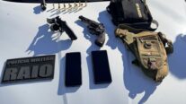Polícia Militar prende dupla por porte ilegal de arma de fogo em Cuiabá
