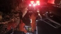Corpo de Bombeiros retiram vítima presa às ferragens após acidente na BR-070