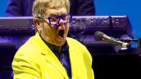 Rock in Rio: Saiba por que Elton John deixou o Brasil em cadeira de rodas após show