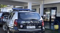 Criminosos usam site de casais liberais para extorquir vítimas com vazamento de fotos íntimas