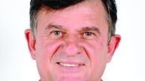 Prefeito fica ferido após ser atingido por copo durante discussão com policial penal em MT